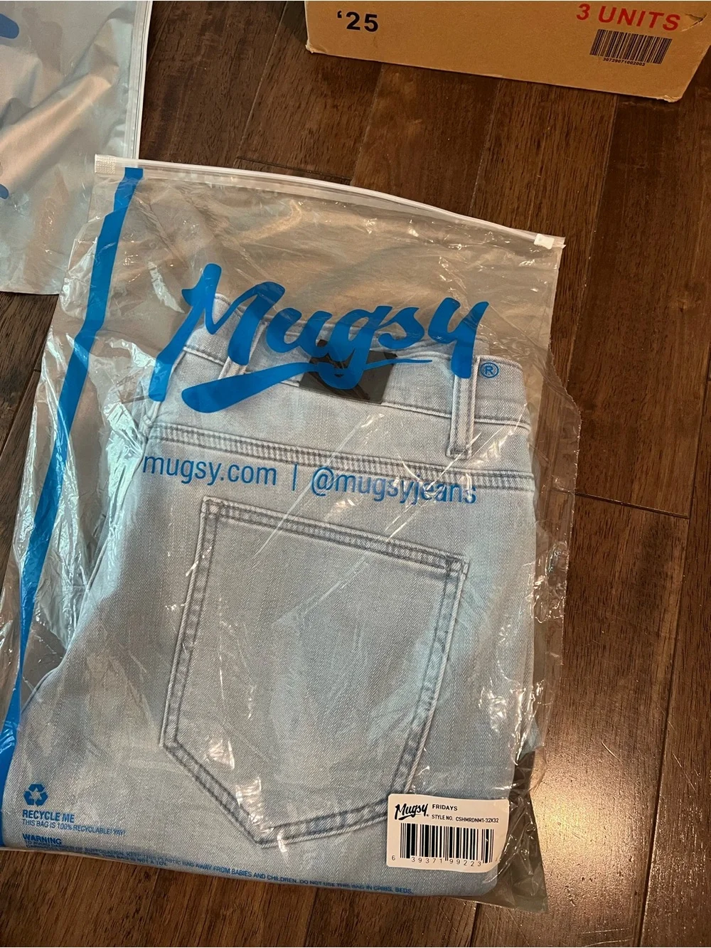 Mugsy ‘Fridays’ Cashtech Men’s Stretch Denim - Casual Straight Fit (32x32) NWT